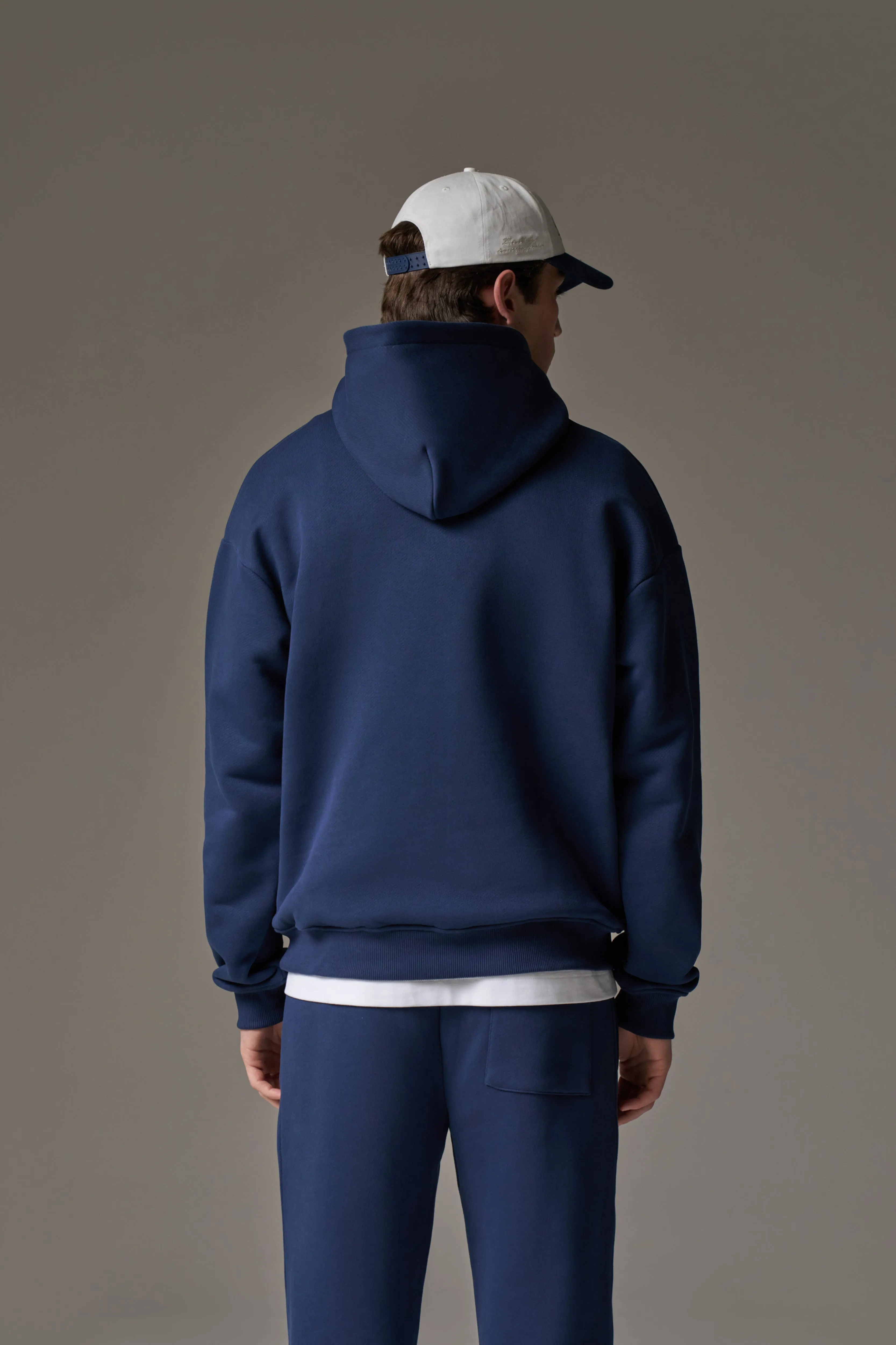 HEAVYWEIGHT EMBLEM APPLIQUE HOODIE - NAVY