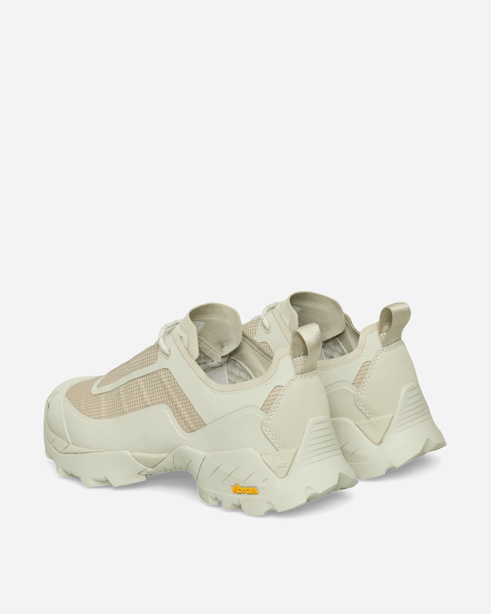 Katharina Light Boots Off White