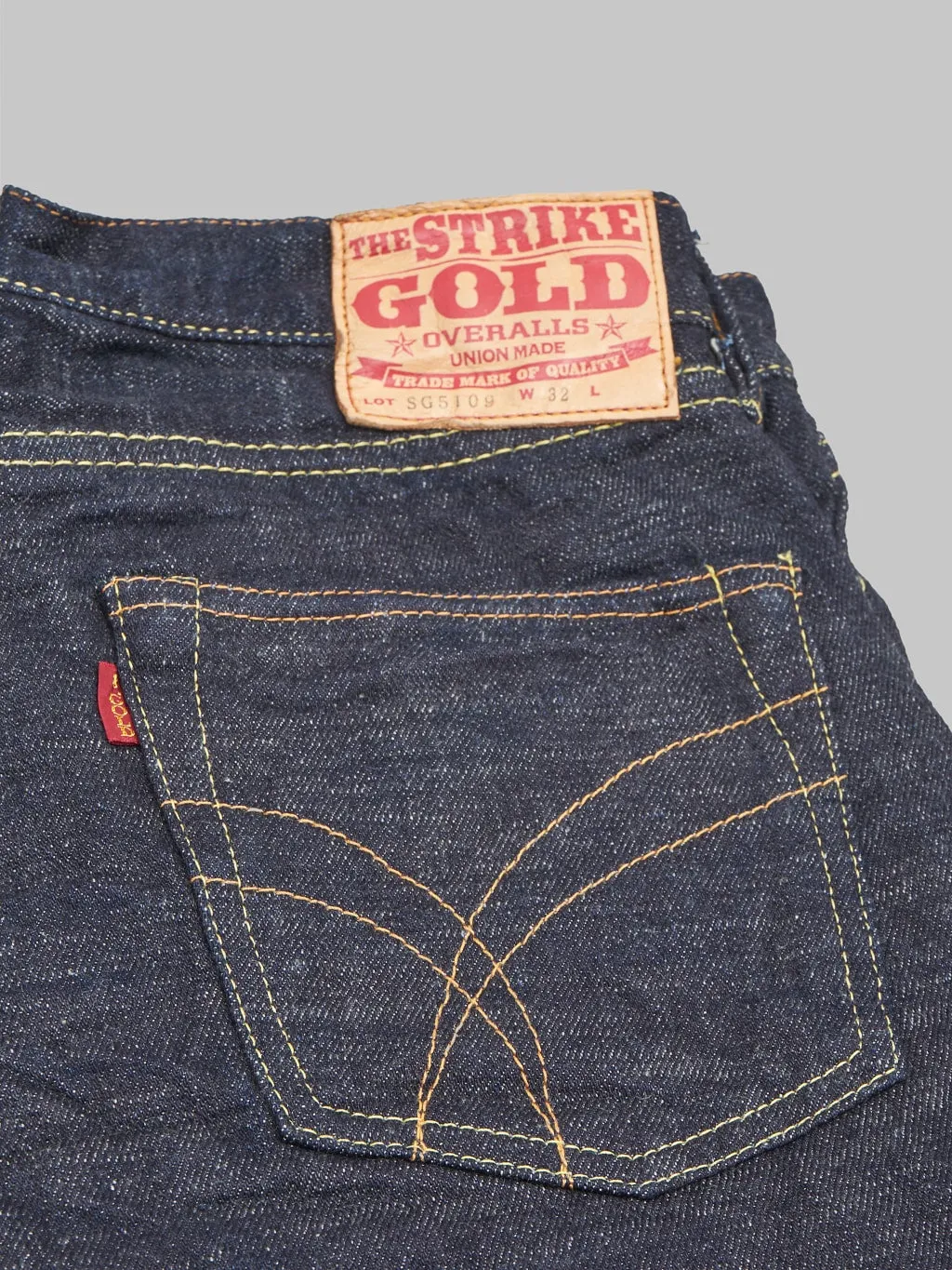 The Strike Gold 5109 15oz Slub Grey Weft Slim Tapered Jeans
