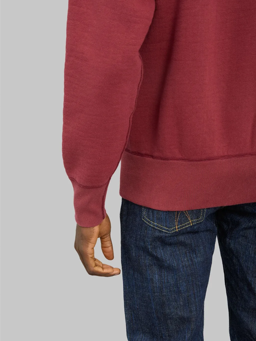 The Strike Gold Loopwheeled Sweatshirt Burgundy
