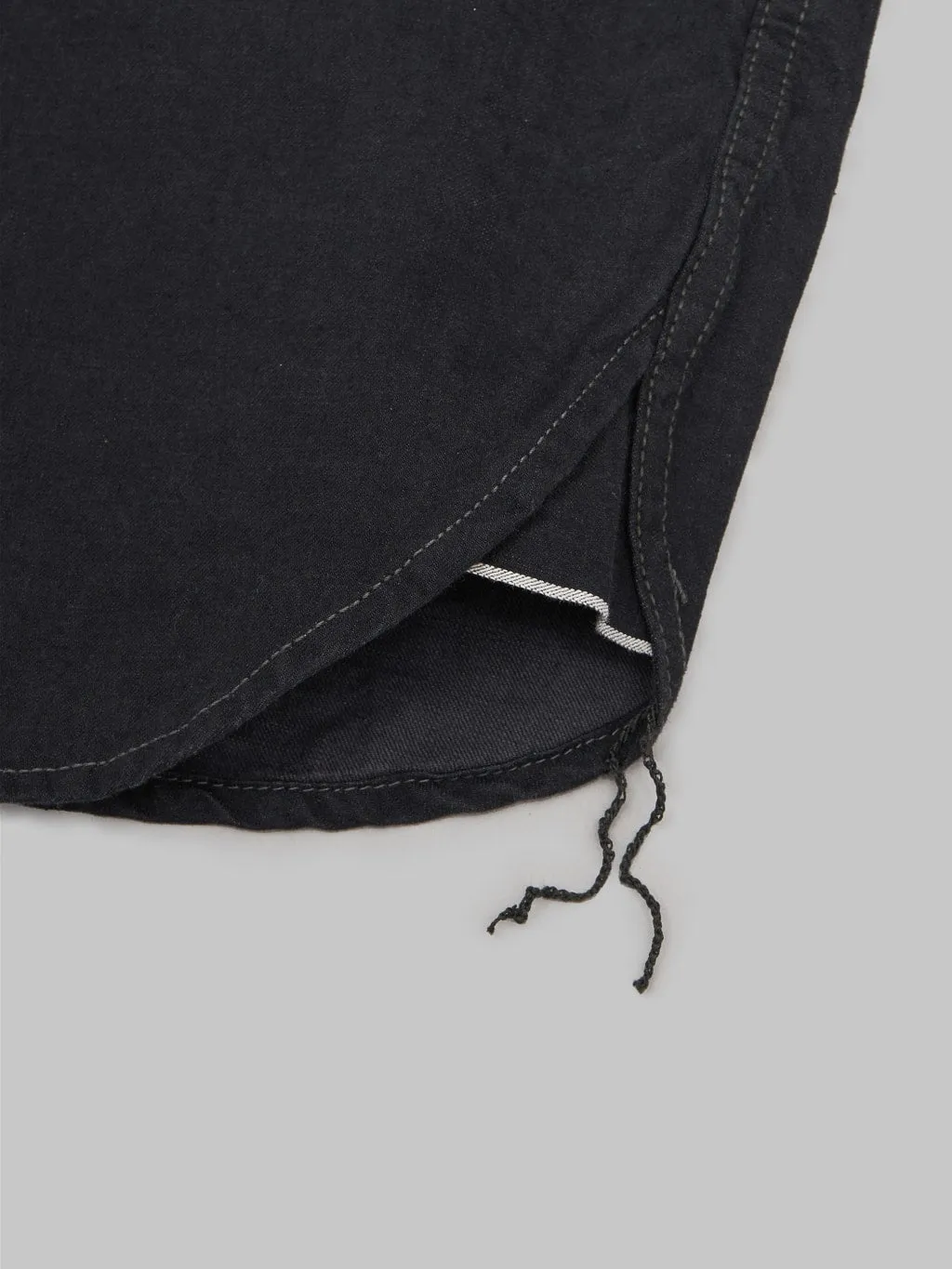 UES Traveling Shirt Black