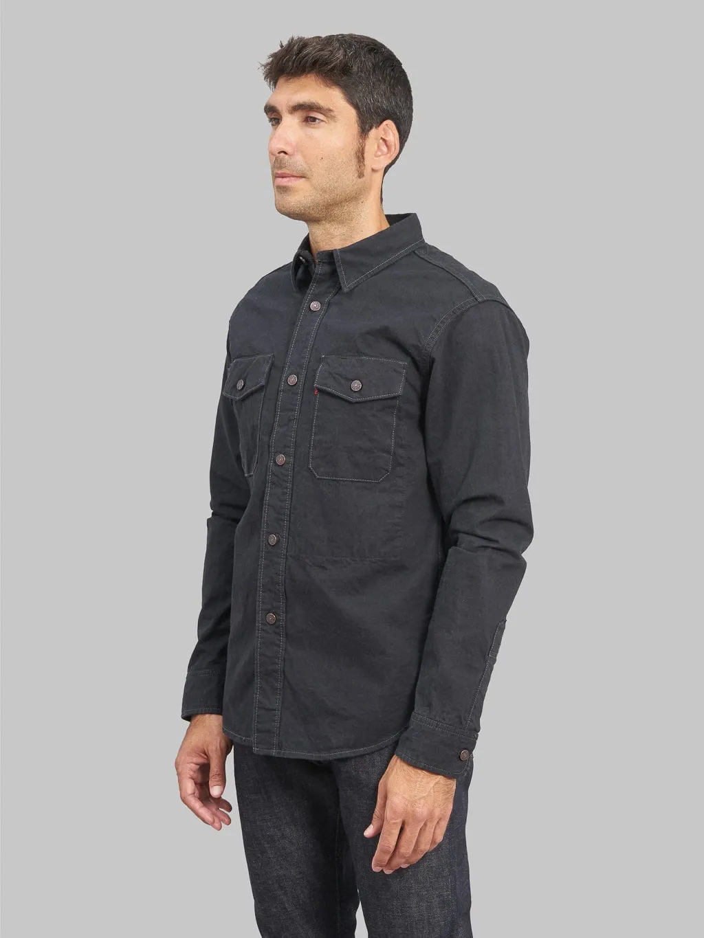 UES Traveling Shirt Black